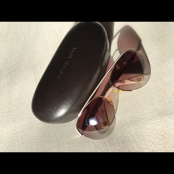 Michael Kors aviation sunglasses - Picture 6 of 8